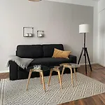 Grosszuegige Direkt In Der Altstadt Erfurts