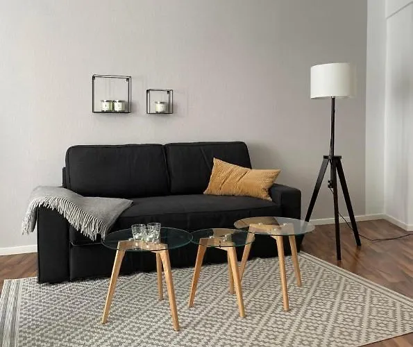 Grosszuegige Direkt In Der Altstadt Erfurts