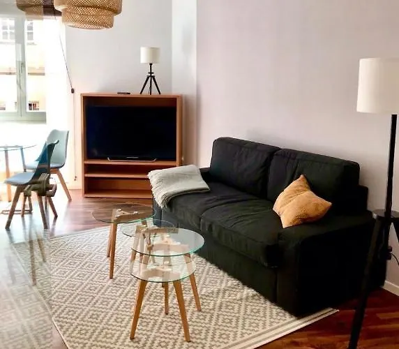 Grosszuegige Direkt In Der Altstadt Erfurts *